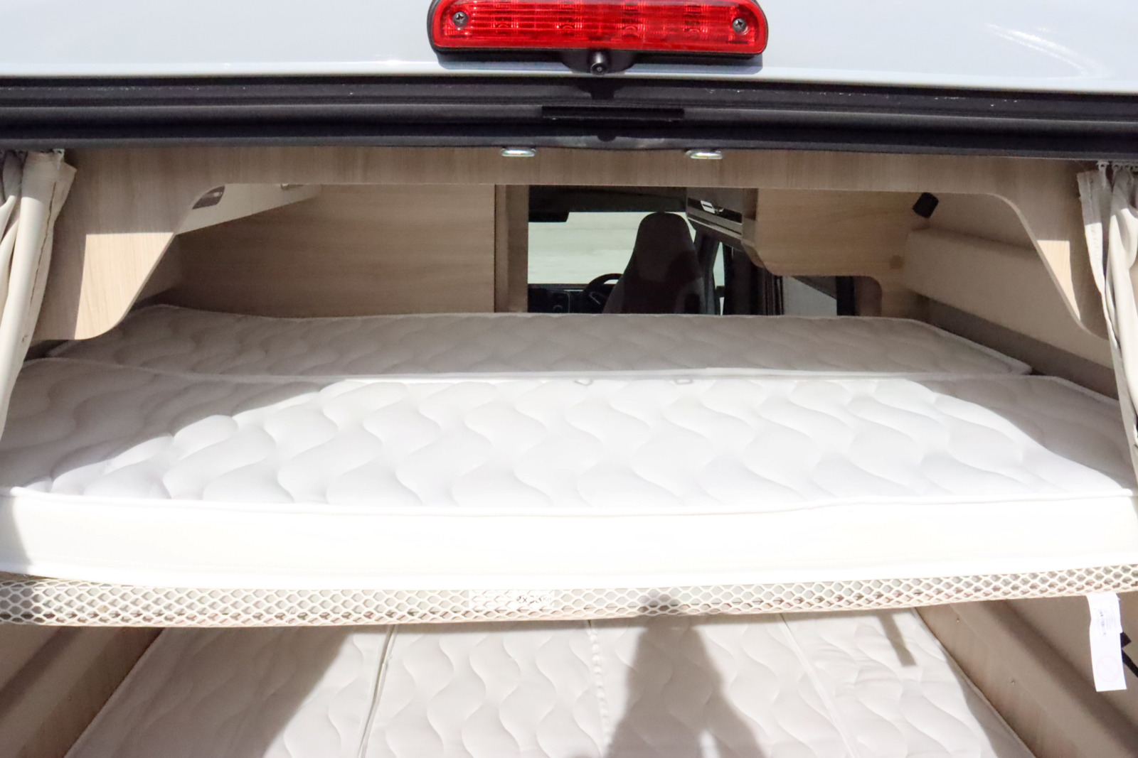 キャンピングカー バンコン ﾃﾞｭｶﾄ　ﾛｰﾗｰﾁｰﾑ　ﾘﾋﾞﾝｸﾞｽﾄﾝKJ　即納車