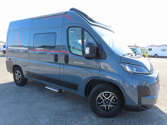 キャンピングカー バンコン ﾃﾞｭｶﾄ　ﾛｰﾗｰﾁｰﾑﾘﾋﾞﾝｸﾞｽﾄｰﾝKJ　新車即納