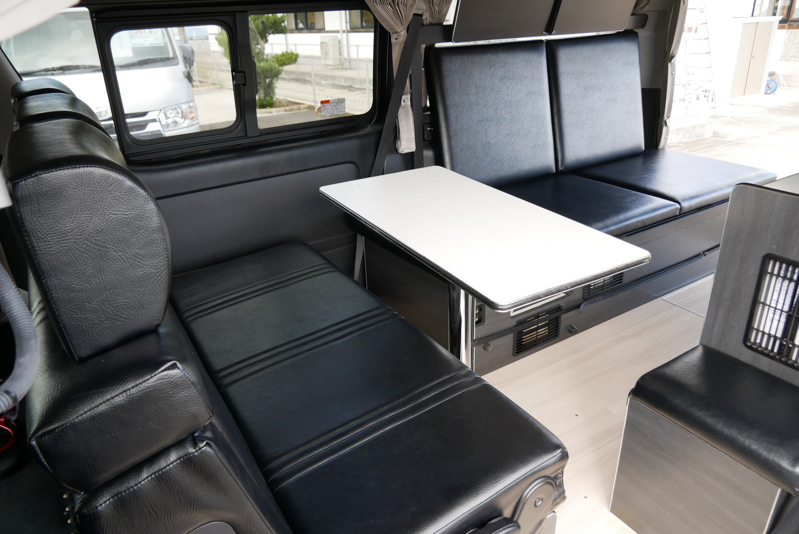 キャンピングカー バンコン ﾊｲｴｰｽ ﾘﾝｴｲﾊﾞｶﾝﾁｪｽ FFﾋｰﾀｰ ｿｰﾗｰ