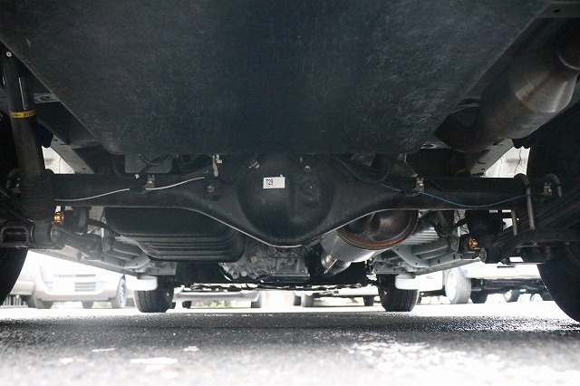 キャンピングカー バンコン ﾊｲｴｰｽ ﾃｨﾋﾟｰ ﾄﾗﾎﾞｲHJ200WS 4WD