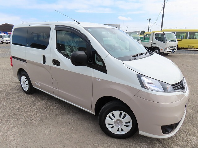キャンピングカー バンコン NV200ﾊﾞﾈｯﾄ ｱﾈｯｸｽ ｶﾇﾚ