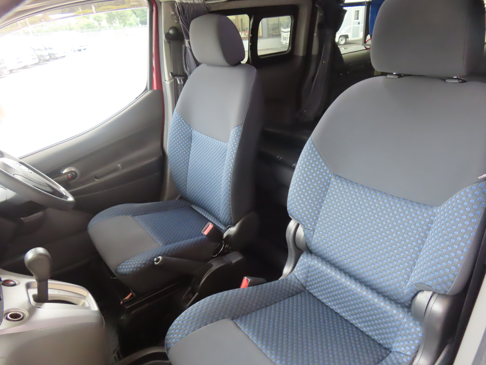 キャンピングカー バンコン NV200ﾊﾞﾈｯﾄ ｶｽﾀﾑｾﾚｸﾄ ﾜﾝｵﾌ仕様