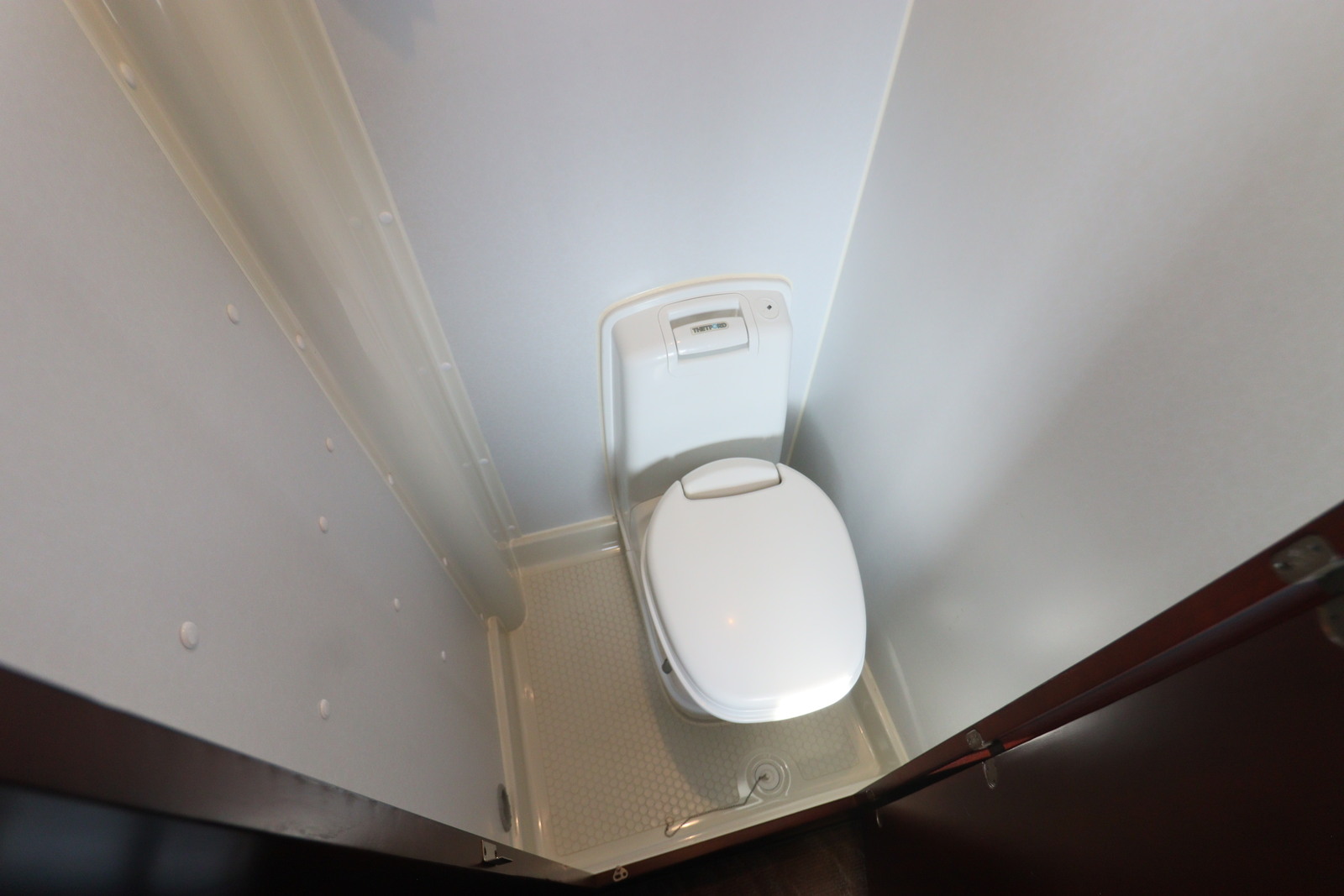 キャンピングカー キャブコン ｶﾑﾛｰﾄﾞ ﾅｯﾂRV ｸﾚｿﾝﾎﾞｰﾀﾞｰ 軽油