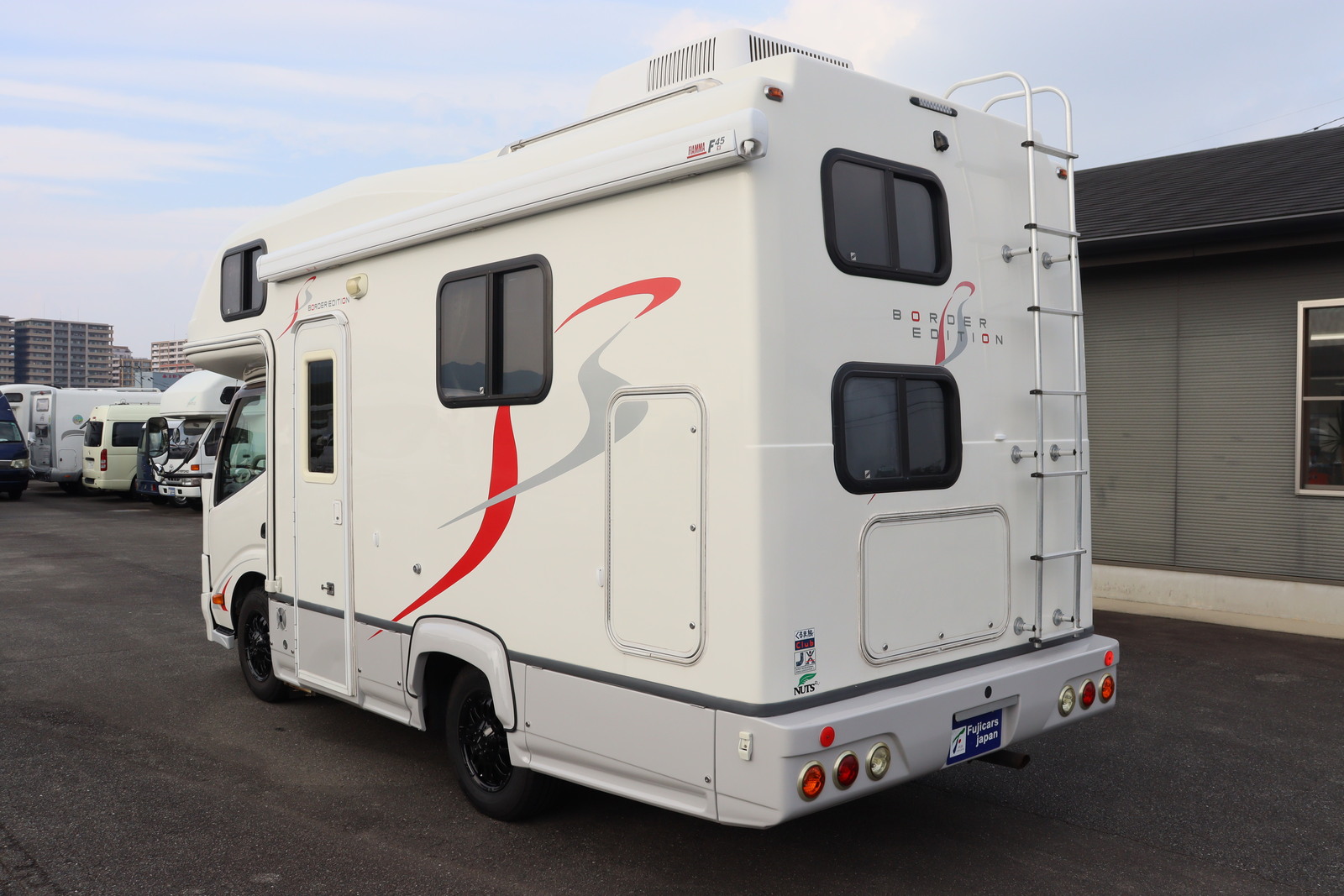 キャンピングカー キャブコン ｶﾑﾛｰﾄﾞ ﾅｯﾂRV ｸﾚｿﾝﾎﾞｰﾀﾞｰ 軽油