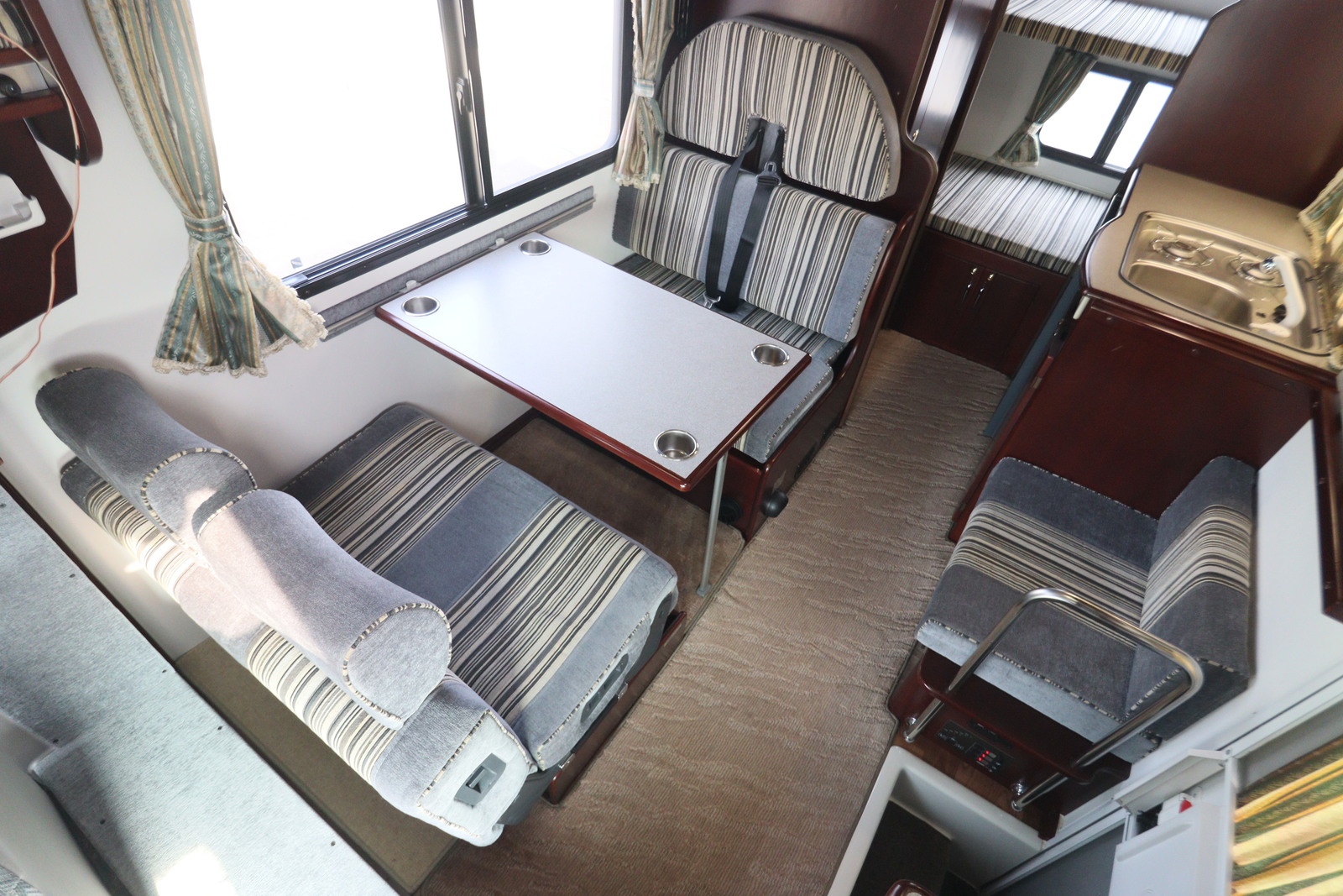 キャンピングカー キャブコン ｶﾑﾛｰﾄﾞ ﾅｯﾂRV ｸﾚｿﾝﾎﾞｰﾀﾞｰ 軽油