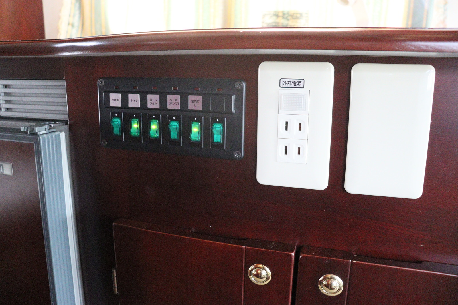 キャンピングカー キャブコン ｶﾑﾛｰﾄﾞ ﾅｯﾂRV ｸﾚｿﾝﾎﾞｰﾀﾞｰ 軽油