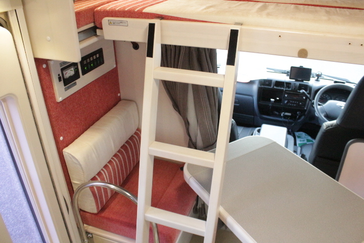 キャンピングカー キャブコン ﾊﾞﾈｯﾄ ﾅｯﾂRV ﾏｯｼｭ ﾀｲﾌﾟX　FF　ｿｰﾗｰ