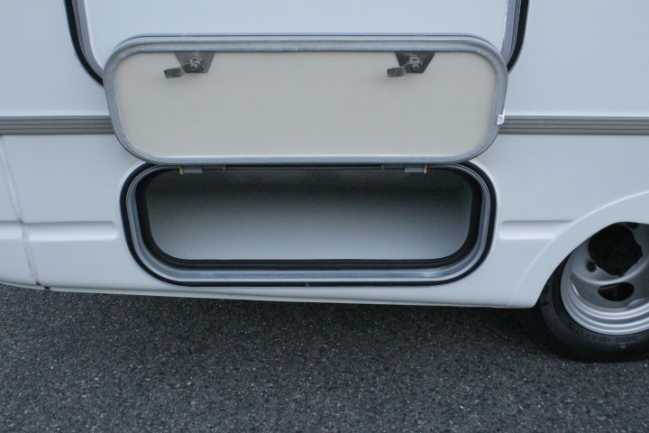 キャンピングカー キャブコン ﾊﾞﾈｯﾄ ﾅｯﾂRV ﾏｯｼｭ ﾀｲﾌﾟX　FF　ｿｰﾗｰ