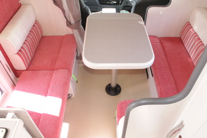 キャンピングカー キャブコン ﾊﾞﾈｯﾄ ﾅｯﾂRV ﾏｯｼｭ ﾀｲﾌﾟX　FF　ｿｰﾗｰ