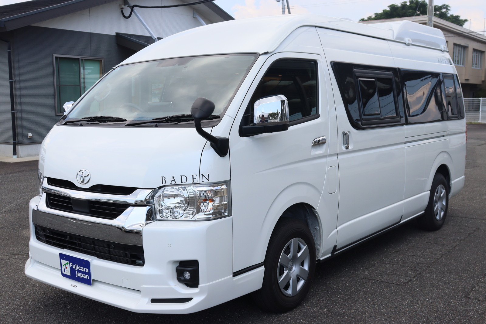 キャンピングカー バンコン ﾊｲｴｰｽ ﾊﾞｰﾃﾞﾝ ｶｰｻﾌﾞﾗｯｸED 4WD