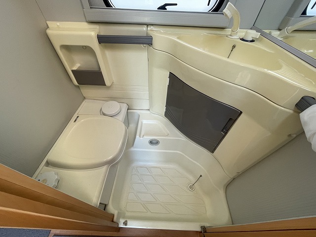 キャンピングカー トレーラー ｸﾅｳｽ ｽﾎﾟｰﾂ400 ｼﾞｬﾊﾟﾝSPL