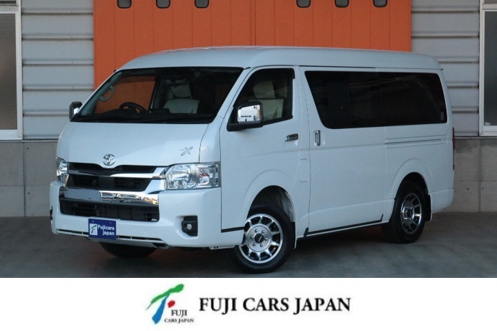 キャンピングカー バンコン ハイエース レクビィ ヴォーノ 4WD　FF　電子レンジ