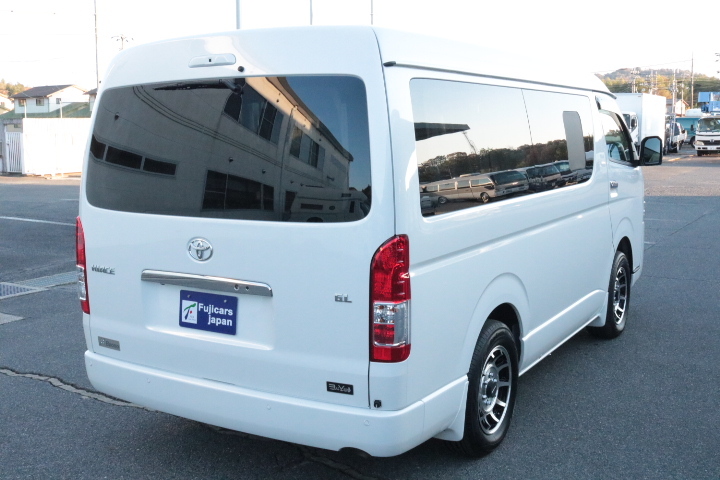 キャンピングカー バンコン ﾊｲｴｰｽ ﾚｸﾋﾞｨ ｳﾞｫｰﾉ 4WD　FF　電子ﾚﾝｼﾞ