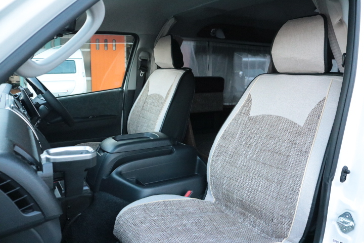 キャンピングカー バンコン ﾊｲｴｰｽ ﾚｸﾋﾞｨ ｳﾞｫｰﾉ 4WD　FF　電子ﾚﾝｼﾞ