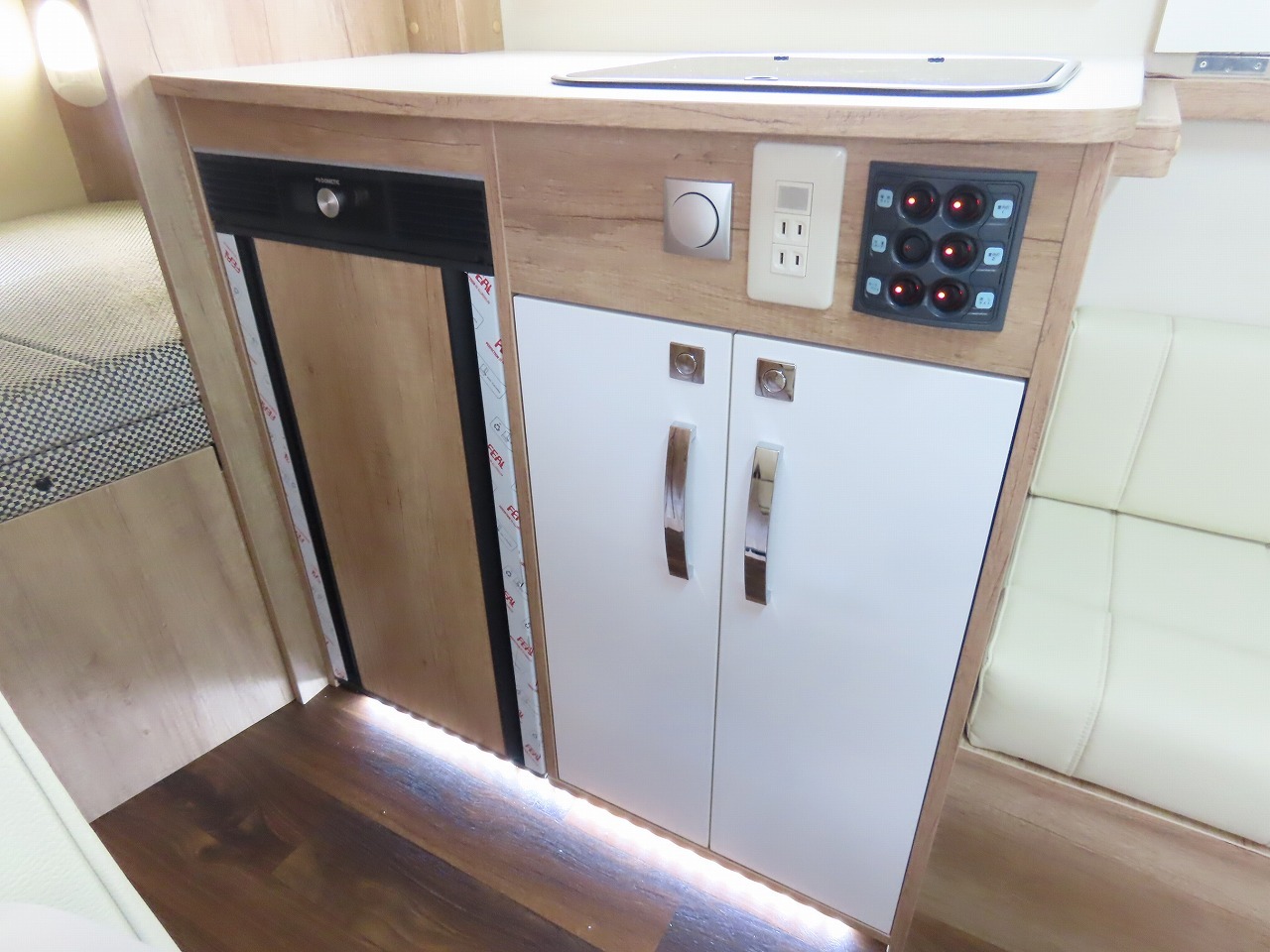 キャンピングカー キャブコン ｶﾑﾛｰﾄﾞ ﾅｯﾂRV ｸﾚｱﾊｲﾊﾟｰｴﾎﾞ5.0W