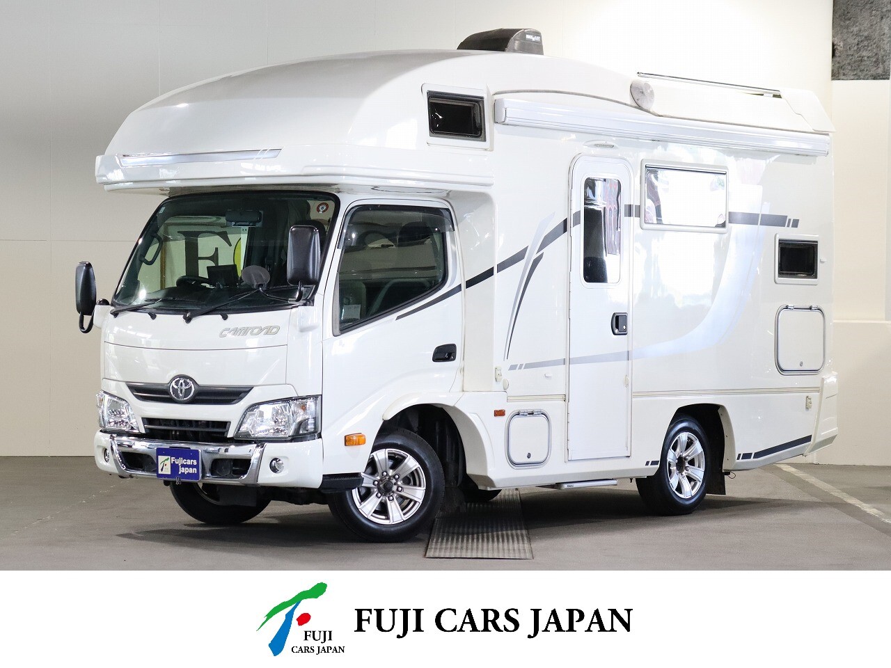 キャンピングカー キャブコン カムロード バンテック ジル520 4WD　FF