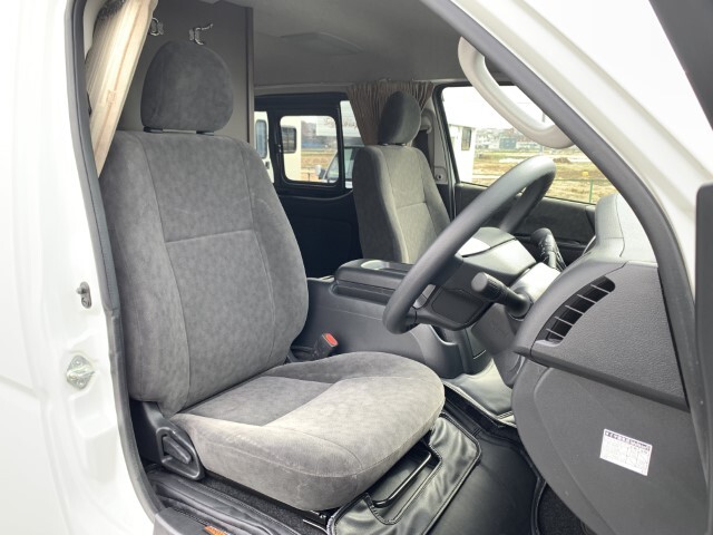 キャンピングカー バンコン OMC 北斗 4WD 12Vｸｰﾗｰ FFﾋｰﾀｰ 