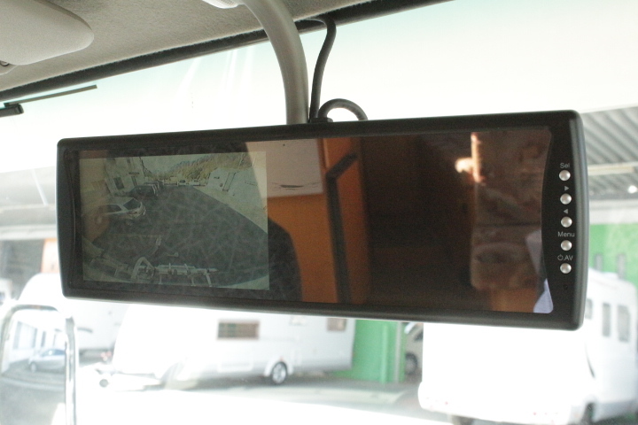 キャンピングカー キャブコン ｶﾑﾛｰﾄﾞ ｸﾞﾛｰﾊﾞﾙ ﾕｰﾛｽﾀｰ　冷蔵庫　FF