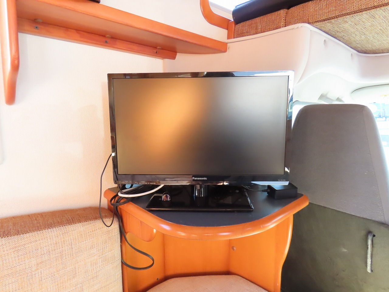 キャンピングカー キャブコン ﾊﾞﾈｯﾄ ﾎﾜｲﾄﾊｳｽ ﾂｱﾗｰ480 冷蔵庫 