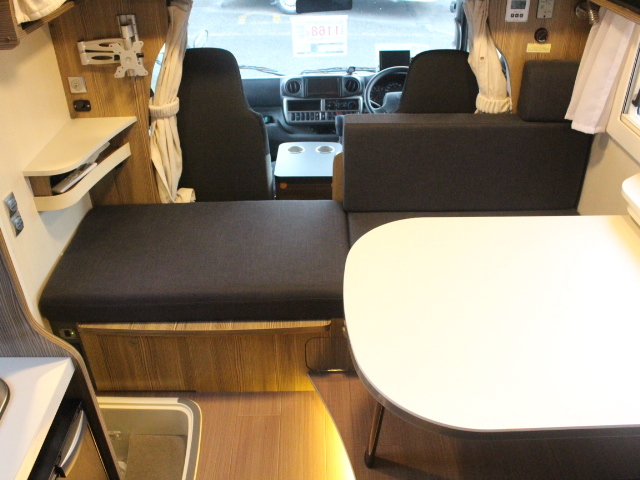 キャンピングカー キャブコン ﾊﾞﾝﾃｯｸ ｼﾞﾙ520 軽油4WD 家AC 1ｵｰﾅｰ