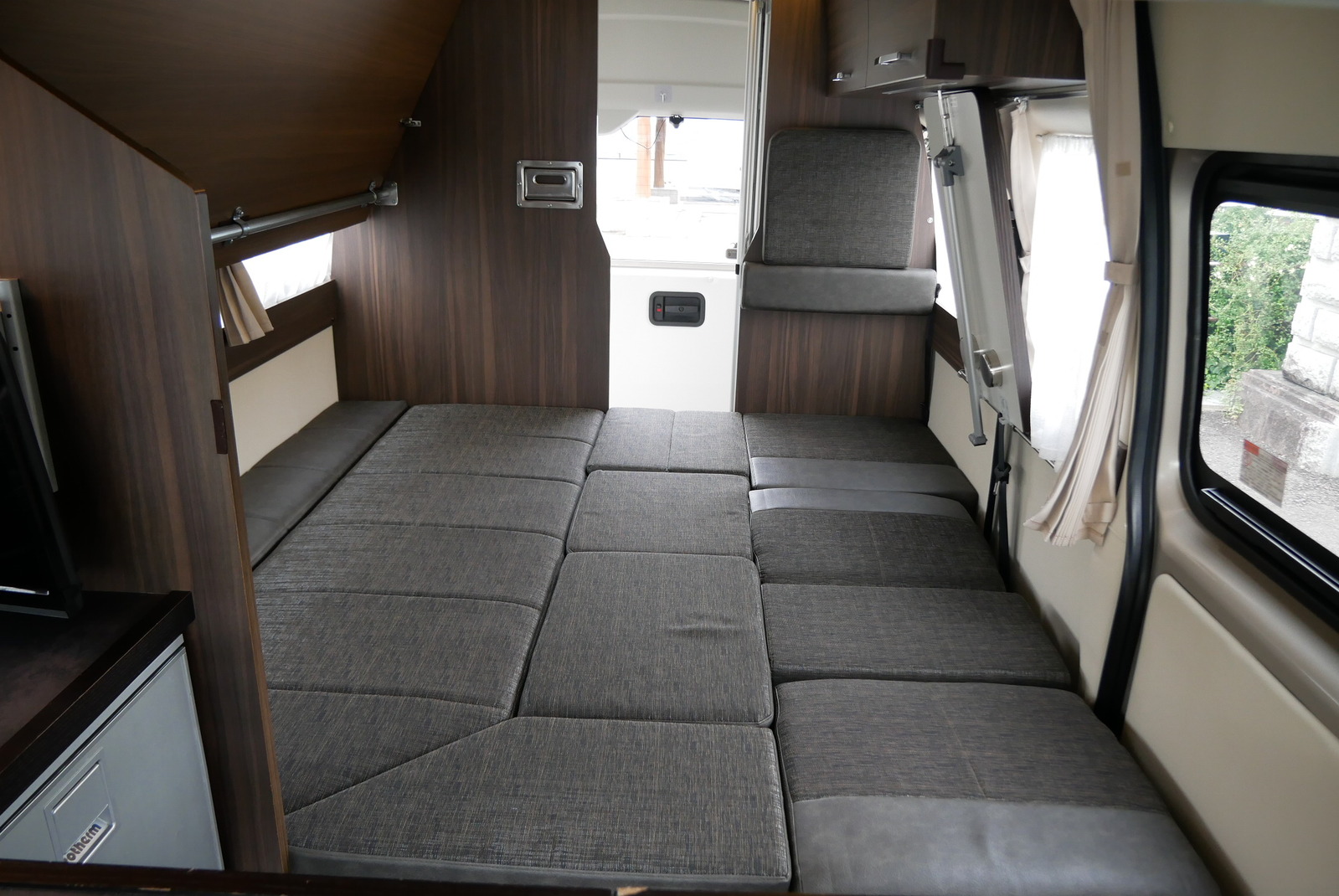 キャンピングカー バンコン ﾚﾊｲｴｰｽ ｸﾋﾞｨ ｶﾝﾄﾘｰｸﾗﾌﾞ 4WD