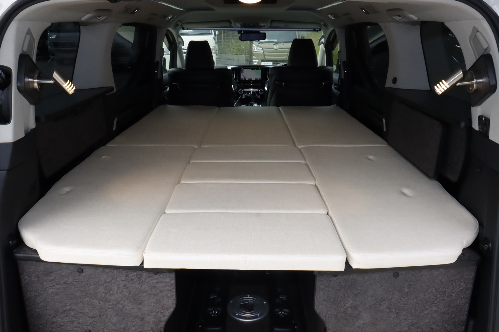 キャンピングカー バンコン ｱﾙﾌｧｰﾄﾞ ｸﾞﾗﾝﾄﾞﾓｰﾀｰ ｼﾞｭｴﾙ