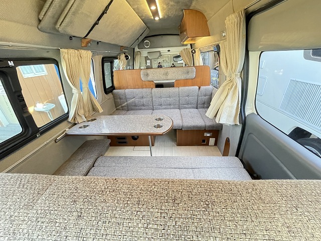 キャンピングカー バンコン NV350ｷｬﾗﾊﾞﾝ ﾋﾞｰｸﾙﾌﾞﾛｽ ｿｰﾗｰ 冷蔵庫