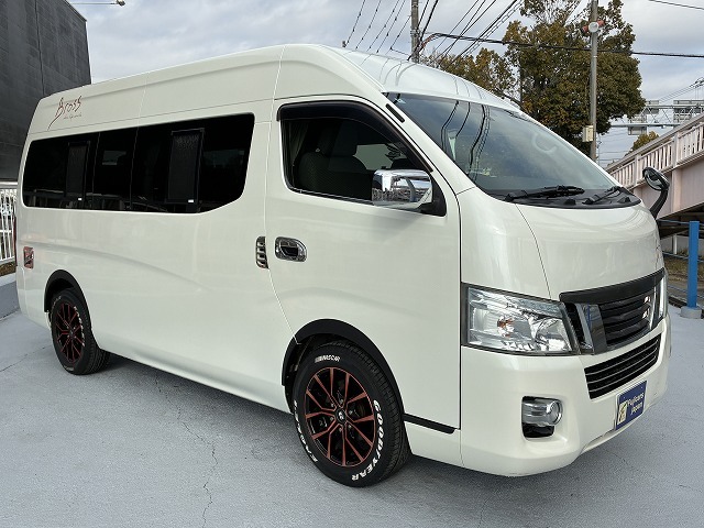 キャンピングカー バンコン NV350ｷｬﾗﾊﾞﾝ ﾋﾞｰｸﾙﾌﾞﾛｽ ｿｰﾗｰ 冷蔵庫