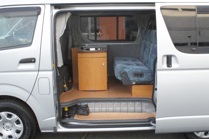 キャンピングカー バンコン ﾊｲｴｰｽ ﾋﾞｰｸﾙ ｵﾌﾟﾄ　冷蔵庫　FF