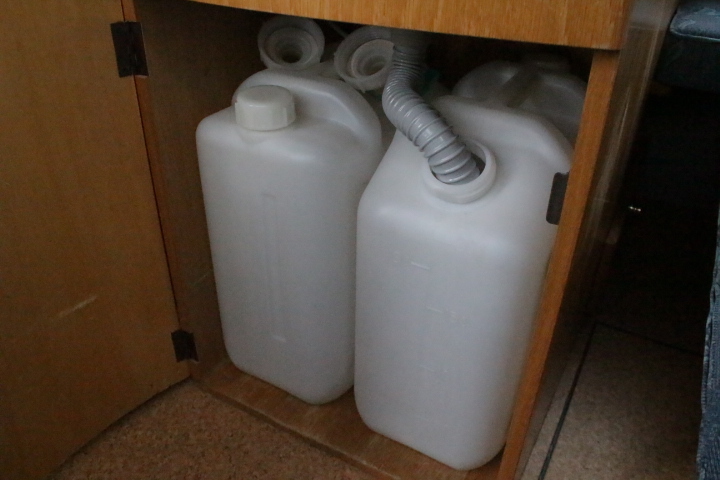 キャンピングカー バンコン ﾊｲｴｰｽ ﾋﾞｰｸﾙ ｵﾌﾟﾄ　冷蔵庫　FF