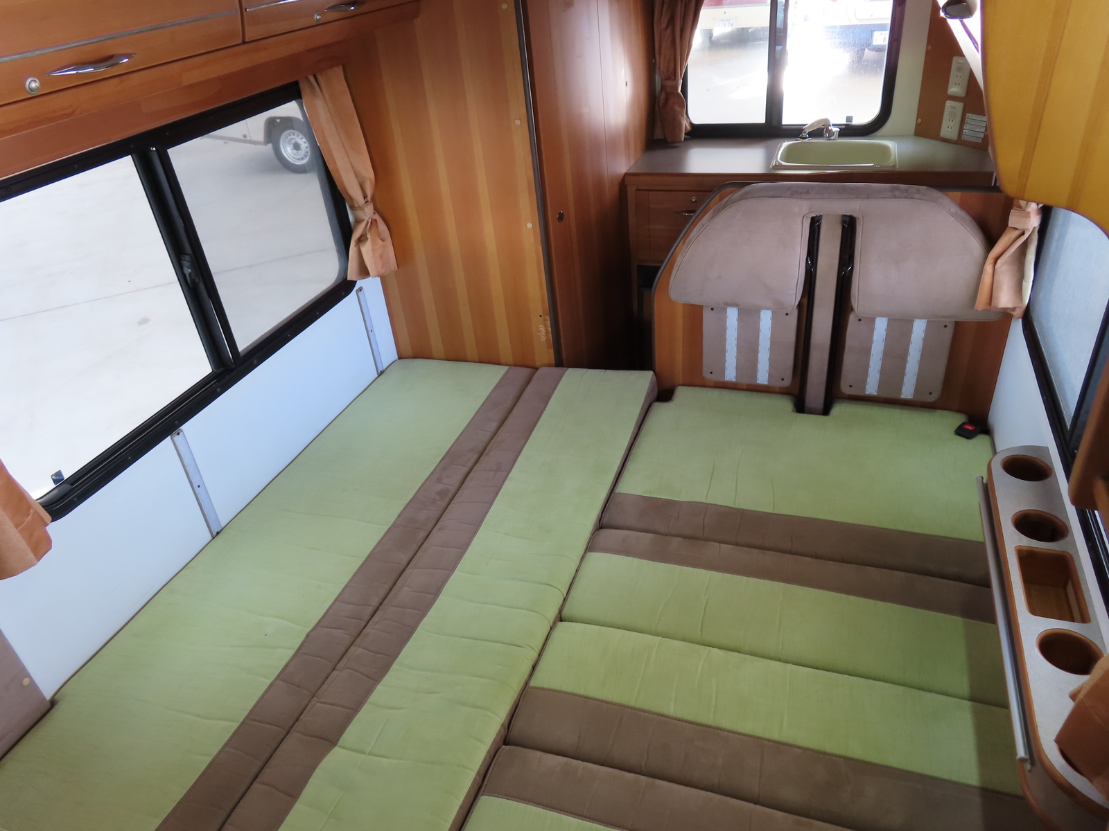 キャンピングカー キャブコン ﾊﾞﾈｯﾄ 東和 ｶｰﾋﾞｨ 4WD