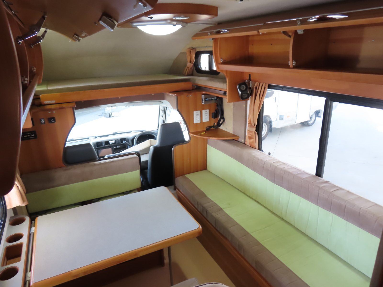 キャンピングカー キャブコン ﾊﾞﾈｯﾄ 東和 ｶｰﾋﾞｨ 4WD