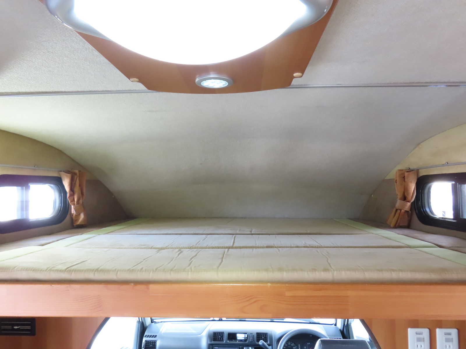 キャンピングカー キャブコン ﾊﾞﾈｯﾄ 東和 ｶｰﾋﾞｨ 4WD