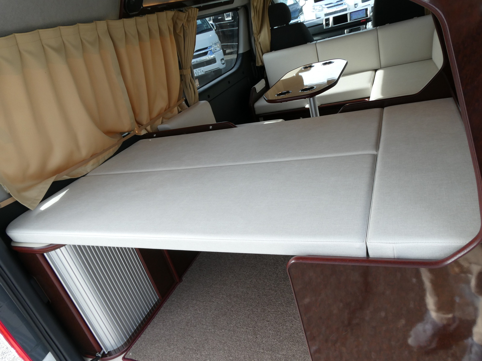 キャンピングカー バンコン ﾊｲｴｰｽ FOCS DS-L FFﾋｰﾀｰ