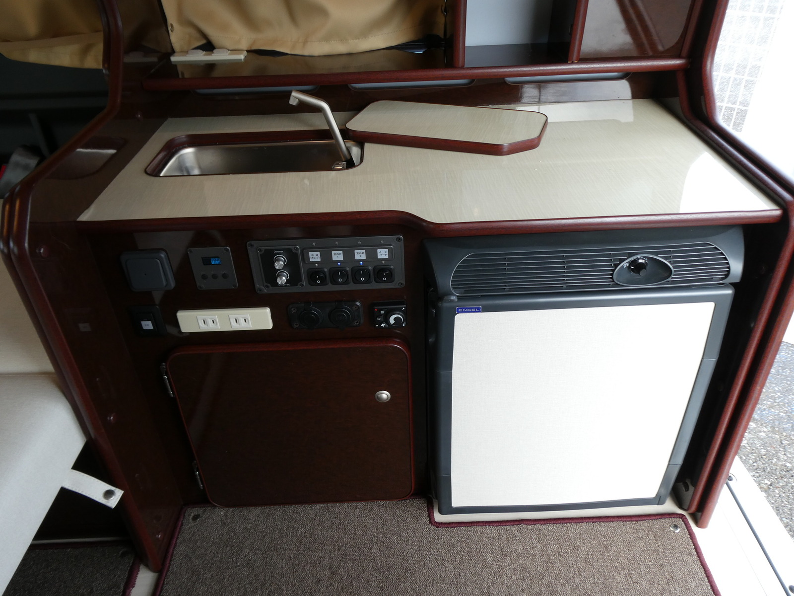 キャンピングカー バンコン ﾊｲｴｰｽ FOCS DS-L FFﾋｰﾀｰ