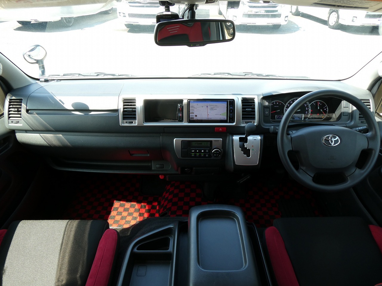 キャンピングカー バンコン ﾚｼﾞｱｽｴｰｽ 東和 ﾂｪﾙﾄ 4WD