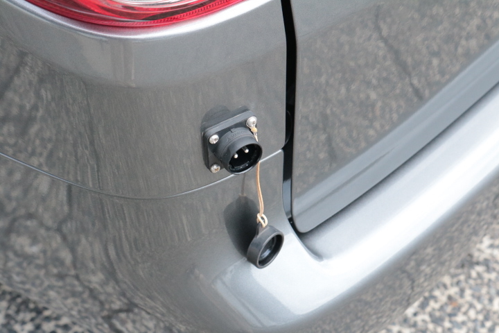 キャンピングカー バンコン NV200ﾊﾞﾈｯﾄ ﾎﾟｯﾌﾟｺﾝ ｷｬﾝﾊﾟｰR　FF