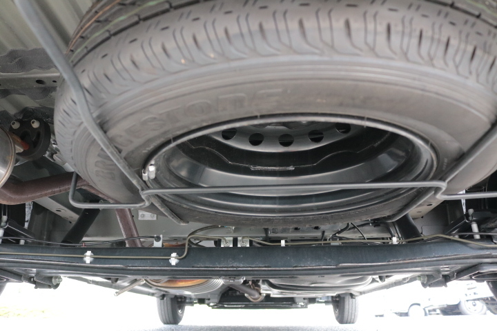 キャンピングカー バンコン NV200ﾊﾞﾈｯﾄ ﾎﾟｯﾌﾟｺﾝ ｷｬﾝﾊﾟｰR　FF