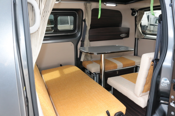 キャンピングカー バンコン NV200ﾊﾞﾈｯﾄ ﾎﾟｯﾌﾟｺﾝ ｷｬﾝﾊﾟｰR　FF