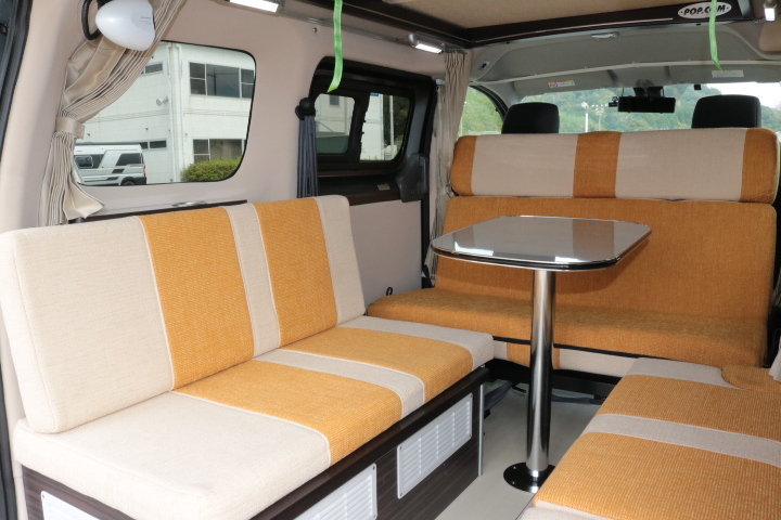 キャンピングカー バンコン NV200ﾊﾞﾈｯﾄ ﾎﾟｯﾌﾟｺﾝ ｷｬﾝﾊﾟｰR　FF