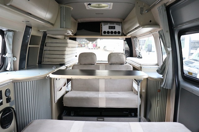 キャンピングカー バンコン ﾊｲｴｰｽ ﾎﾜｲﾄﾊｳｽ ｺﾝﾊﾟｽﾄﾞﾙｸ　DCｸｰﾗｰ