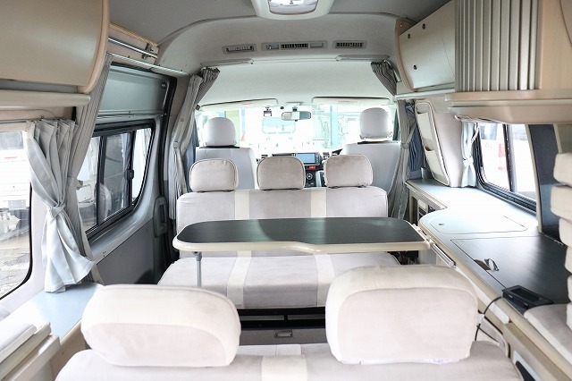 キャンピングカー バンコン ﾊｲｴｰｽ ﾎﾜｲﾄﾊｳｽ ｺﾝﾊﾟｽﾄﾞﾙｸ　DCｸｰﾗｰ