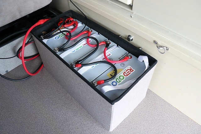 キャンピングカー バンコン ﾊｲｴｰｽ ﾎﾜｲﾄﾊｳｽ ｺﾝﾊﾟｽﾄﾞﾙｸ　DCｸｰﾗｰ