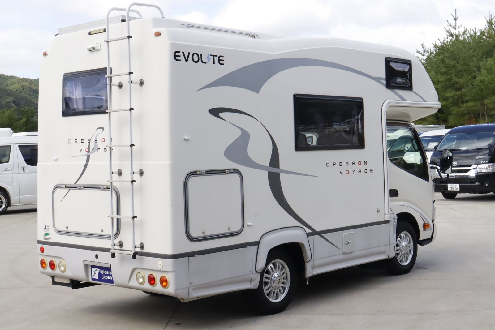 キャンピングカー キャブコン ｶﾑﾛｰﾄﾞﾅｯﾂRV ｸﾚｿﾝﾎﾞﾔｰｼﾞｭXｴﾎﾞﾗｲﾄ