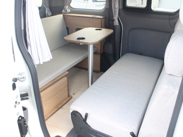 キャンピングカー バンコン NV200ﾊﾞﾈｯﾄ FOCS ﾙｿ ｿｰﾗｰﾊﾟﾈﾙ