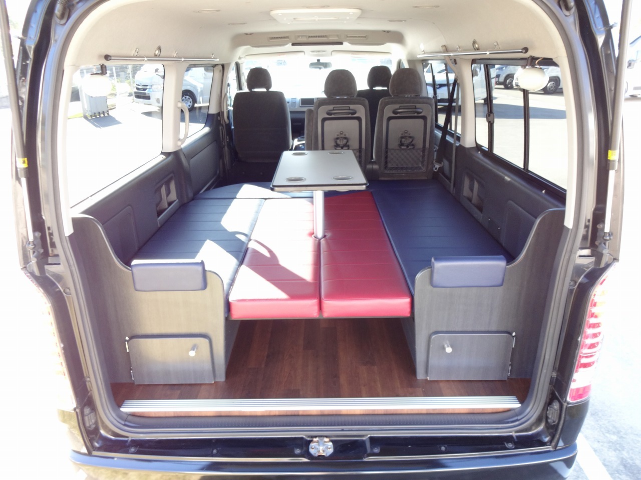 キャンピングカー バンコン ﾊｲｴｰｽ　大阪ﾄﾖﾀ　ｵﾘｼﾞﾅﾙ