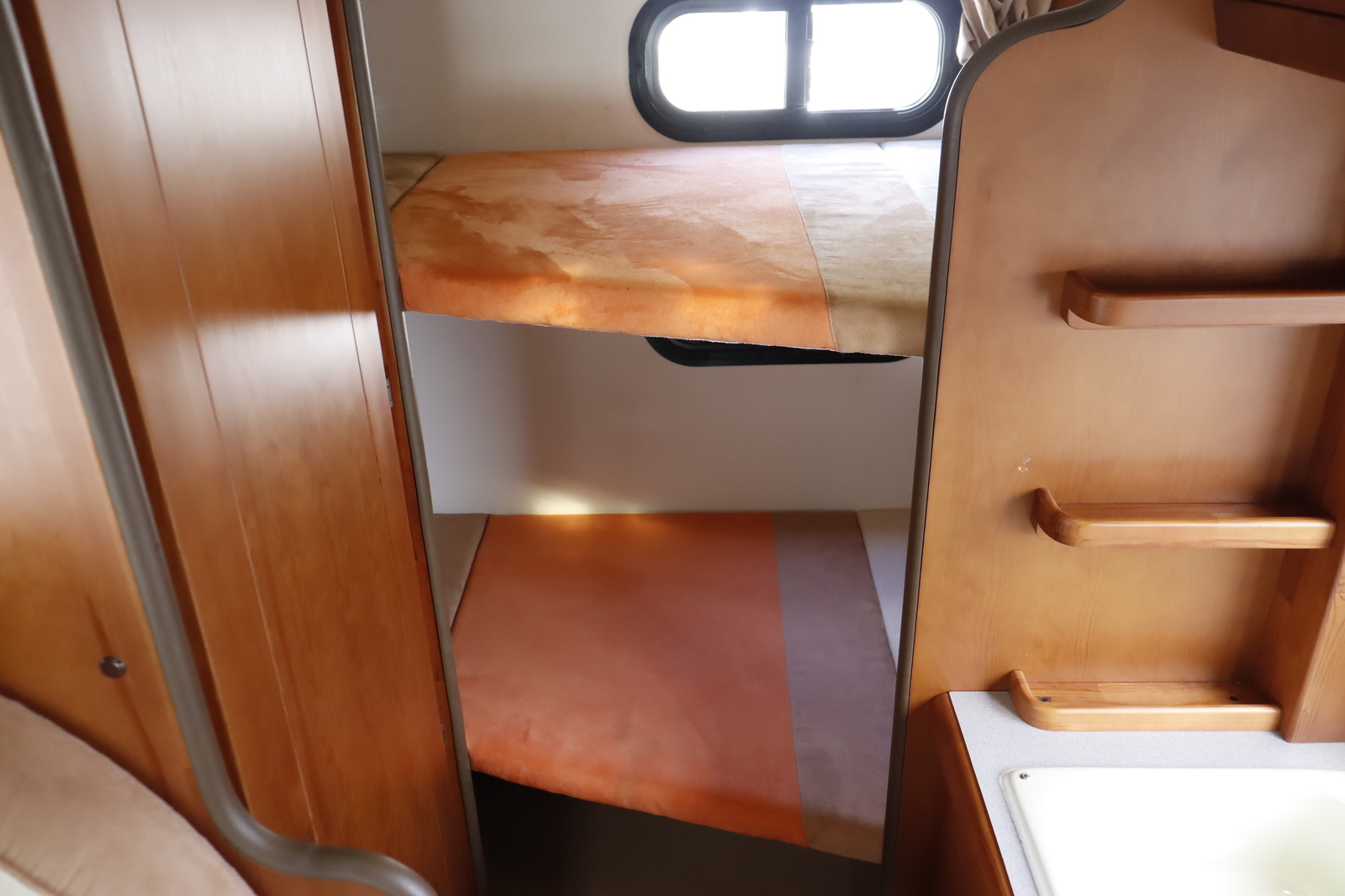 キャンピングカー キャブコン ﾊﾞﾈｯﾄ ﾅｯﾂRV ﾏｯｼｭ ﾀｲﾌﾟW