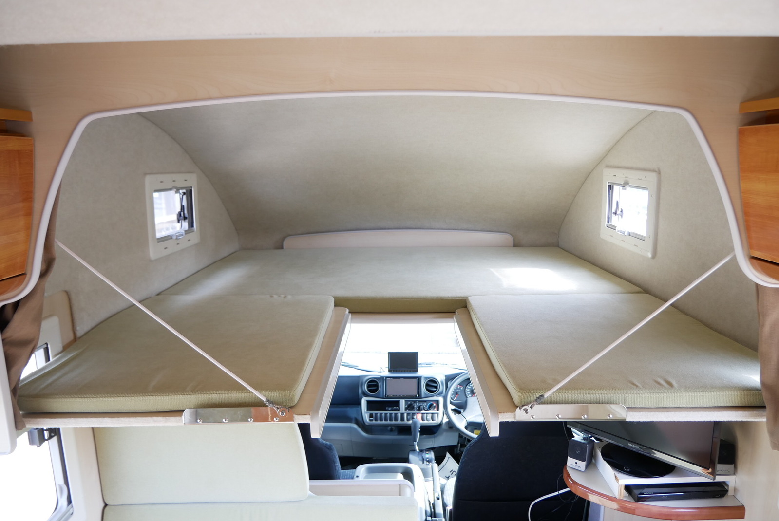 キャンピングカー キャブコン ｶﾑﾛｰﾄﾞﾊﾞﾝﾃｯｸ ｺﾙﾄﾞﾘｰﾌﾞｽ 家庭用ｴｱｺﾝ