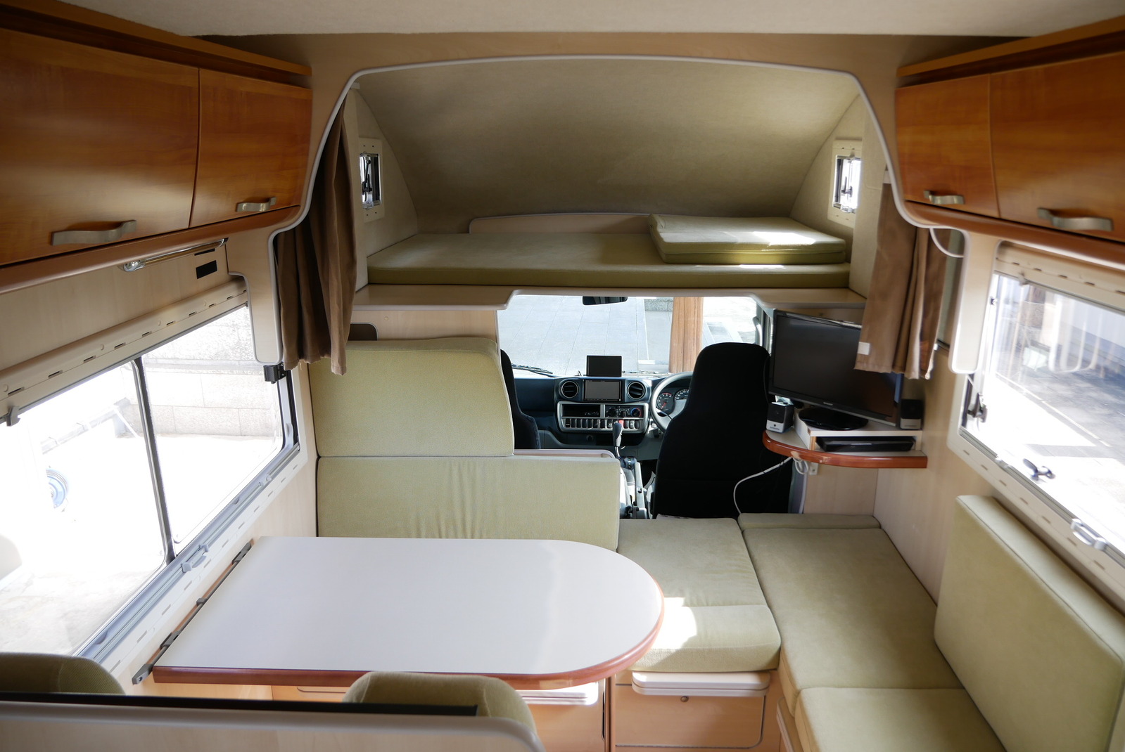 キャンピングカー キャブコン ｶﾑﾛｰﾄﾞﾊﾞﾝﾃｯｸ ｺﾙﾄﾞﾘｰﾌﾞｽ 家庭用ｴｱｺﾝ