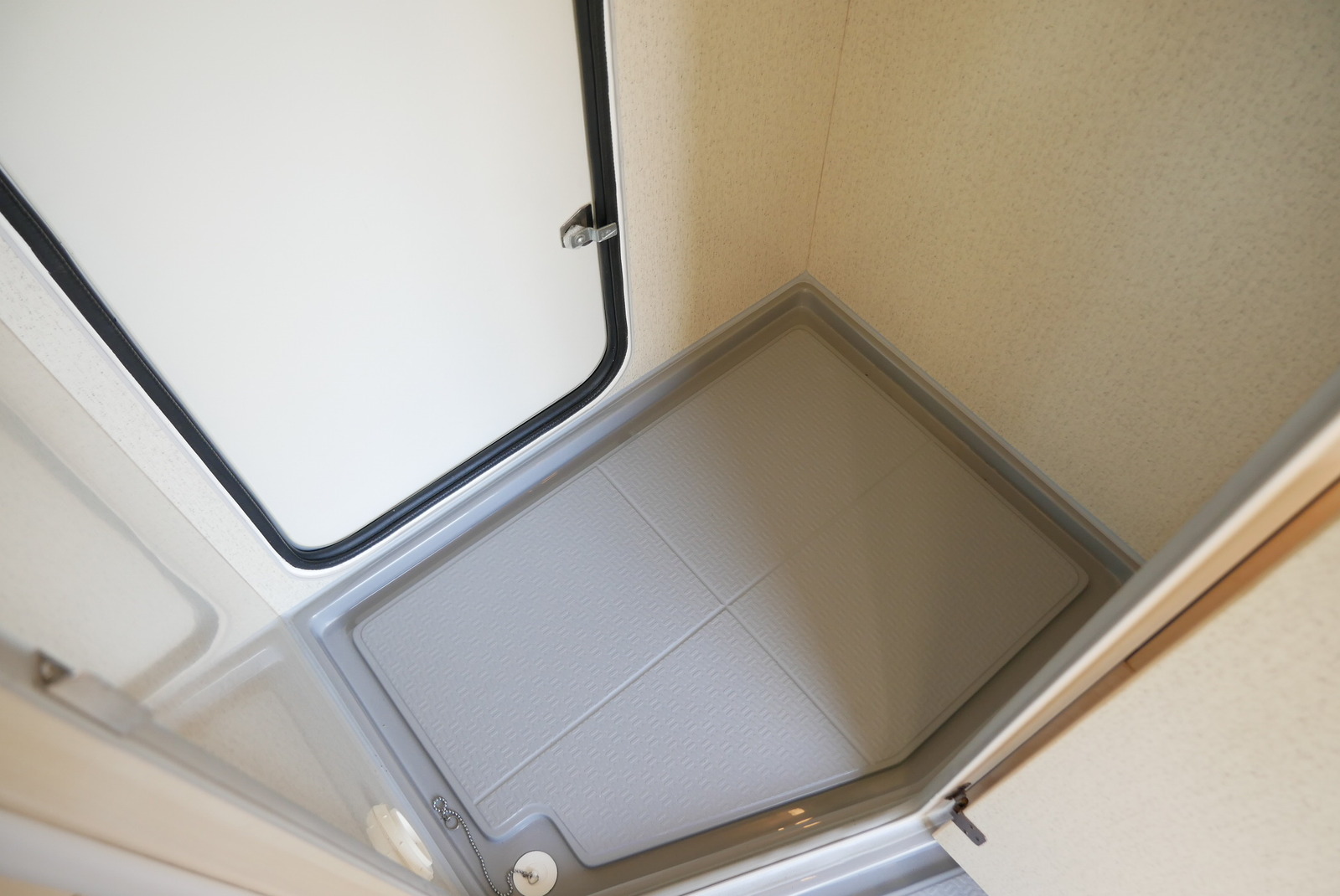 キャンピングカー キャブコン ｶﾑﾛｰﾄﾞﾊﾞﾝﾃｯｸ ｺﾙﾄﾞﾘｰﾌﾞｽ 家庭用ｴｱｺﾝ